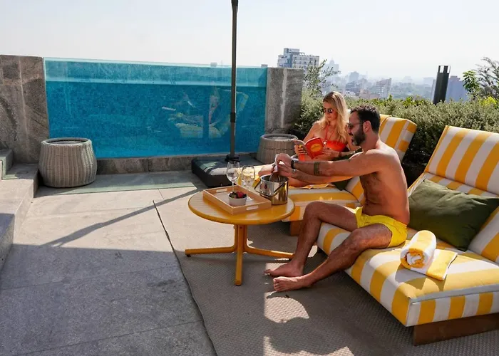 Apartment Design Rooftop Pool, Gym, Bbq *