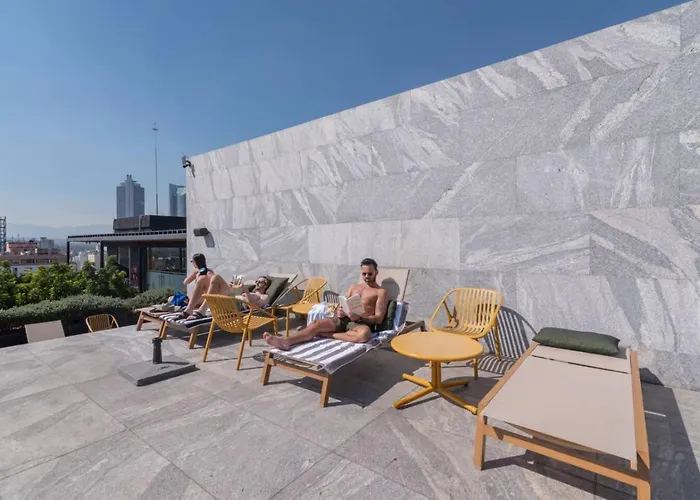 Design Rooftop Pool, Gym, Bbq Apartment